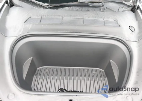 2022 Tesla Model Y Long Range Dual Motor All-Wheel Drive from USA, damaged, VIN 7SAYGDEE1NF558865